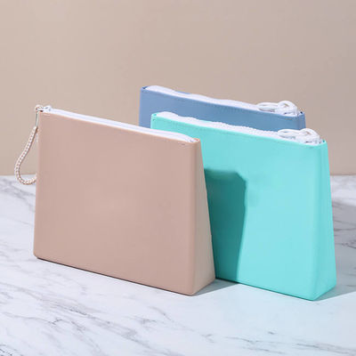 Saco cosmético de silicone suave e durável de cor personalizada para maquiagem em movimento
