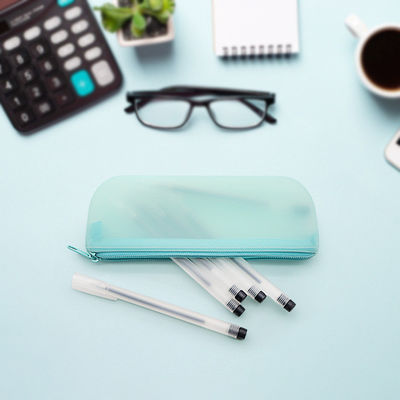 19*7*2.8cm Ferramentas de caneta de estudante Saco de armazenamento de silicone em design colorido com logotipo personalizado