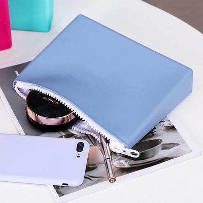 Saco cosmético de silicone suave e durável de cor personalizada para maquiagem em movimento