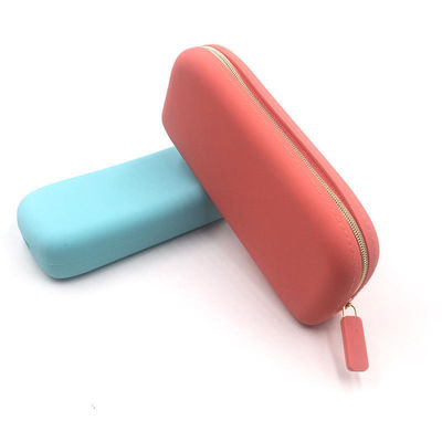 Logotipo personalizado Bolsa de armazenamento de cosméticos aceitável 2024 Bolsa de maquiagem de silicone quente para mulheres