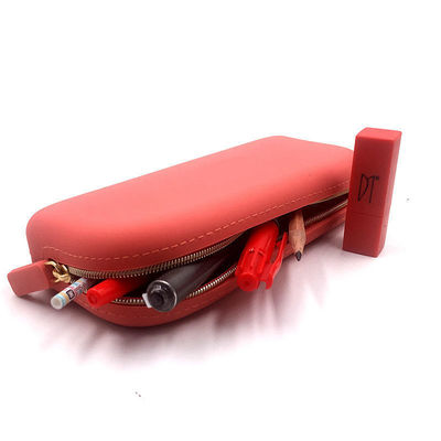 Logotipo personalizado Bolsa de armazenamento de cosméticos aceitável 2024 Bolsa de maquiagem de silicone quente para mulheres