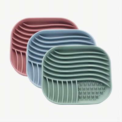 2024 Pet de silicone Slow Feeder BPA Free Licking Mat para cães e gatos grande vaso de sucção
