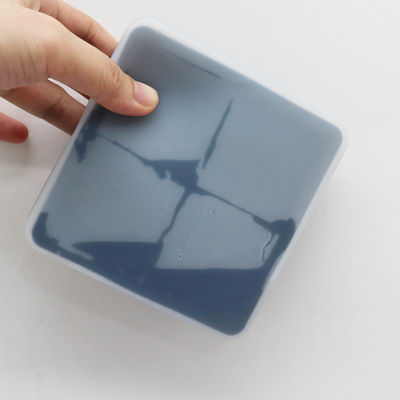 Logotipo personalizado 116g Bpa Free Silicone Ice Cube Tray Com Suporte de Forma de Molde de Cobertura