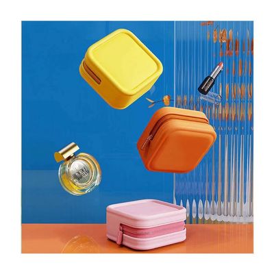 Saco cosmético de silicone com logotipo personalizado para joalharia e organização cosmética em movimento