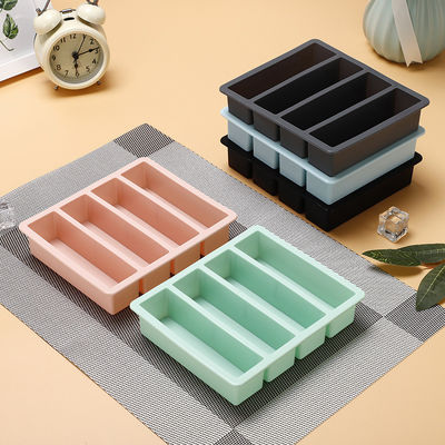 Multicolor 4 Grades Ice Cube Trays Moldes com material de silicone de qualidade alimentar 17*14.3*3.6cm