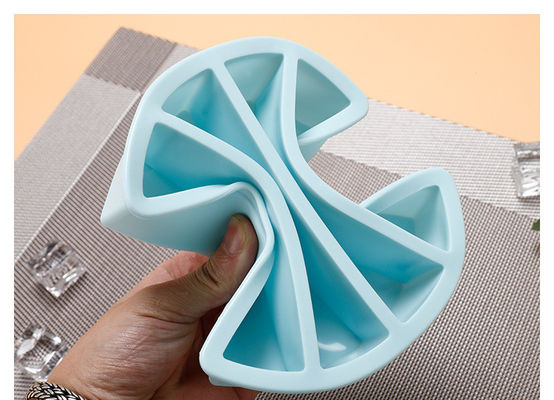 Multicolor 4 Grades Ice Cube Trays Moldes com material de silicone de qualidade alimentar 17*14.3*3.6cm