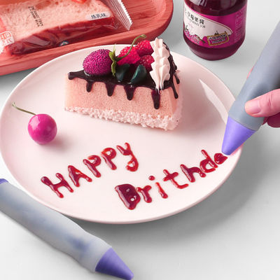 Decore bolos e doces sem esforço com esta caneta de bolo de silicone de 14,5 * 2,3 cm