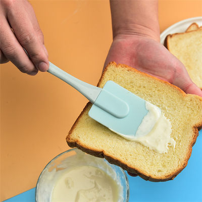 Escrava de silicone rosa Set de três peças Espatulas resistentes ao calor Escova de churrasco Ferramentas de panificação