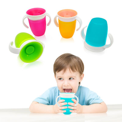 Double Handle Pink Silicone 360 Graus Rotated Baby Learning Drinking Cup para Pequeno