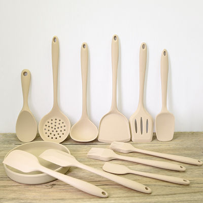 Conjunto de utensílios de cozinha de silicone de 11 peças com suportador redondo